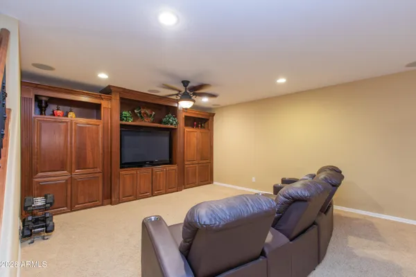 $999,999 | 747 East Charlevoix Avenue, Gilbert, AZ 85297