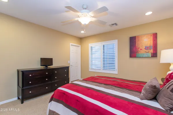 $999,999 | 747 East Charlevoix Avenue, Gilbert, AZ 85297