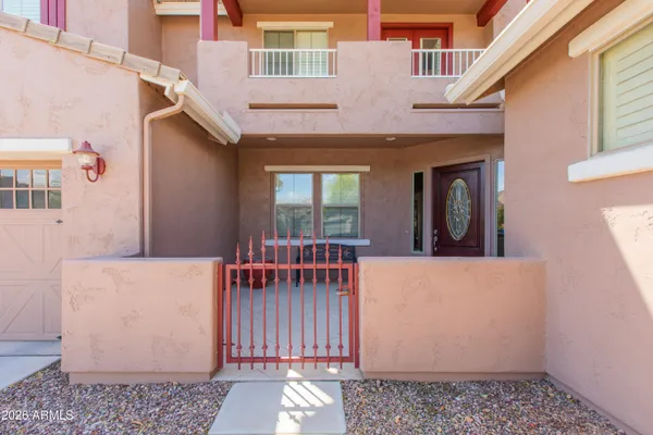 $999,999 | 747 East Charlevoix Avenue, Gilbert, AZ 85297