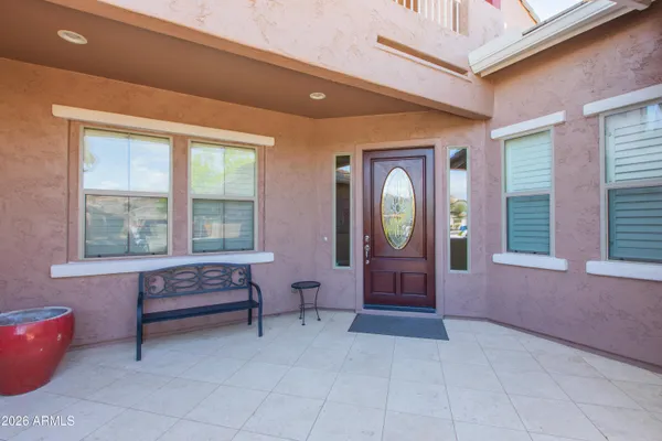 $999,999 | 747 East Charlevoix Avenue, Gilbert, AZ 85297