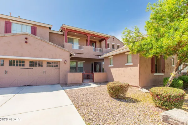 $999,999 | 747 East Charlevoix Avenue, Gilbert, AZ 85297