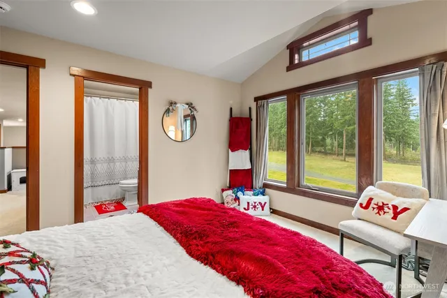 $1,590,000 | 2919 Tanwax Crossing East, Roy, WA 98580