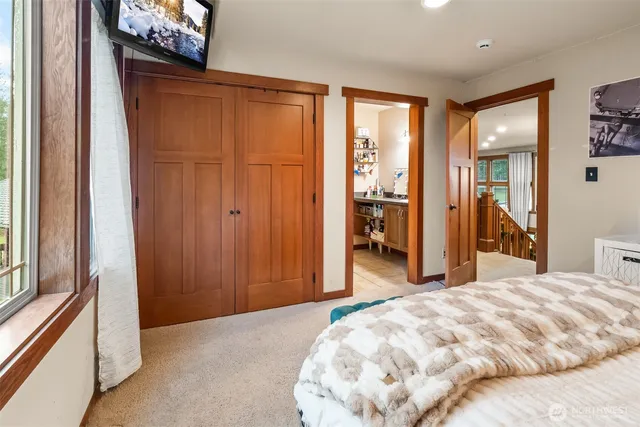 $1,590,000 | 2919 Tanwax Crossing East, Roy, WA 98580