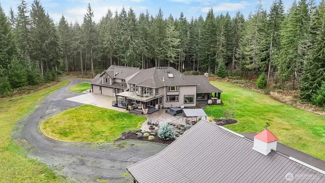 $1,590,000 | 2919 Tanwax Crossing East, Roy, WA 98580