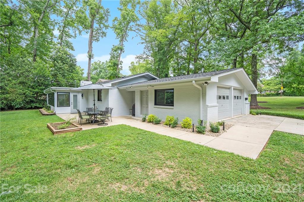 1301 Rama Road Charlotte, NC 28211 - Photo 39 of 43 Gallery Image 39