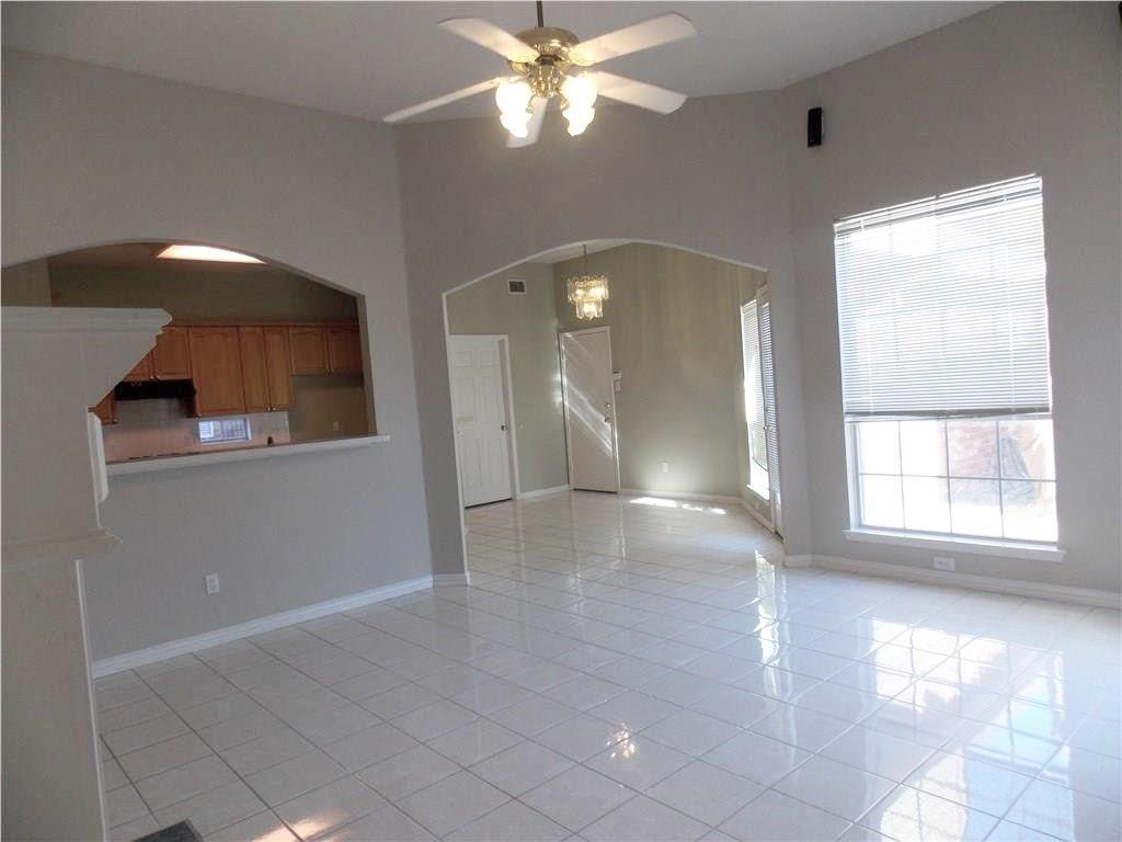 3306 Parkhurst Lane Richardson, TX 75082 - Photo 9 of 28