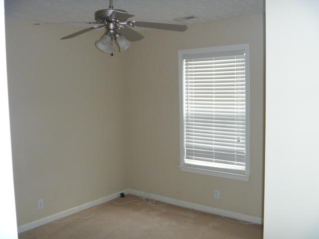 661 Crescent Road Murfreesboro, TN 37128 - Photo 2 of 8