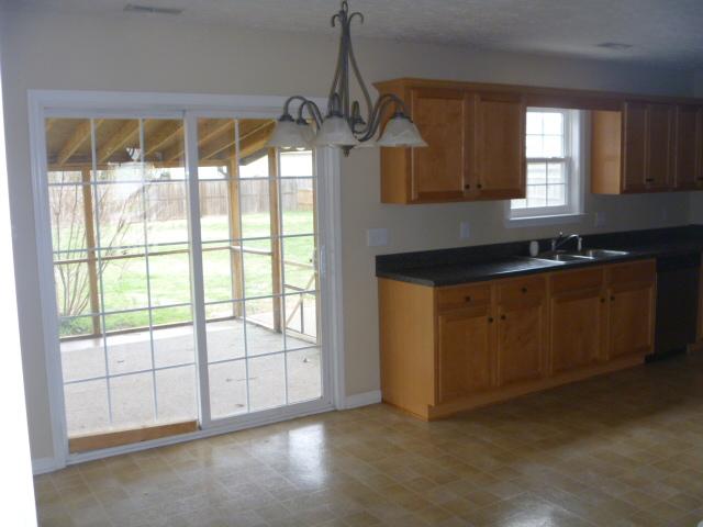 661 Crescent Road Murfreesboro, TN 37128 - Photo 6 of 8