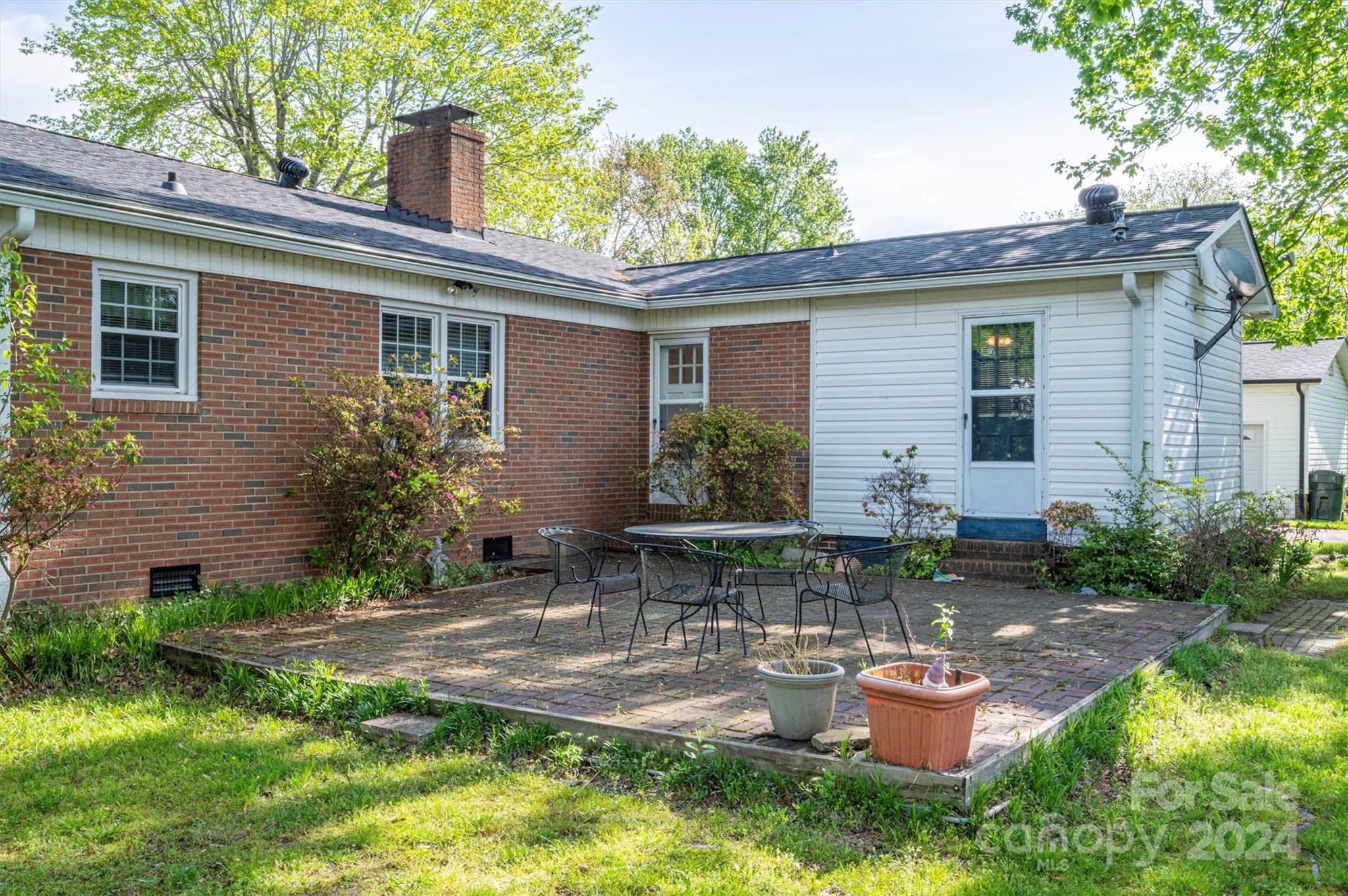 1008 Ranbar Street Cherryville, NC 28021 - Photo 14 of 45 Gallery Image 14