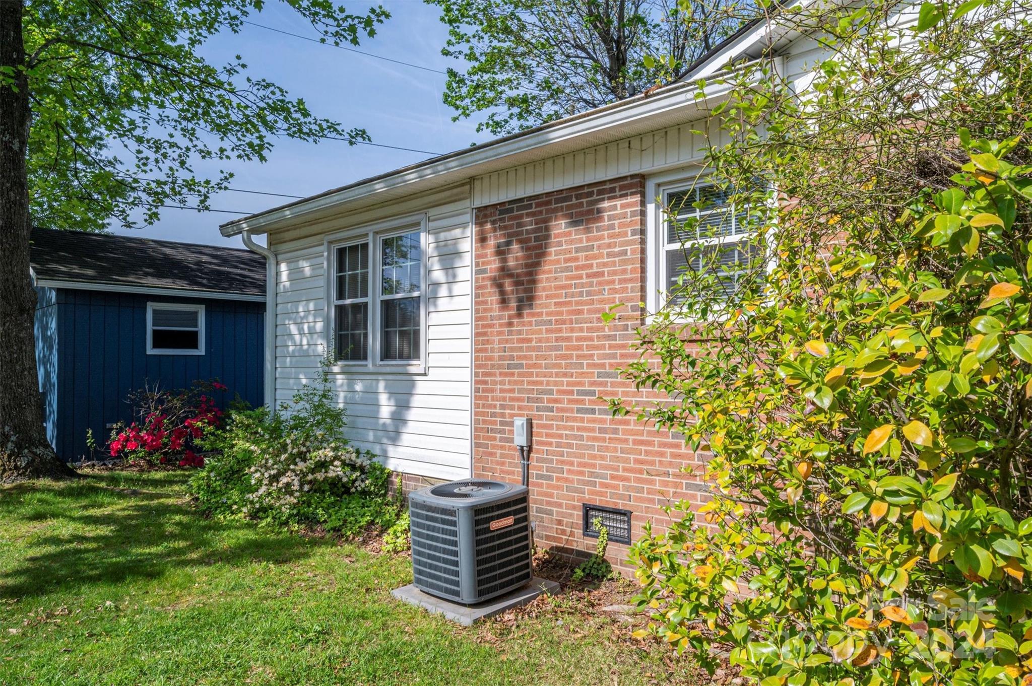 1008 Ranbar Street Cherryville, NC 28021 - Photo 7 of 45 Gallery Image 7
