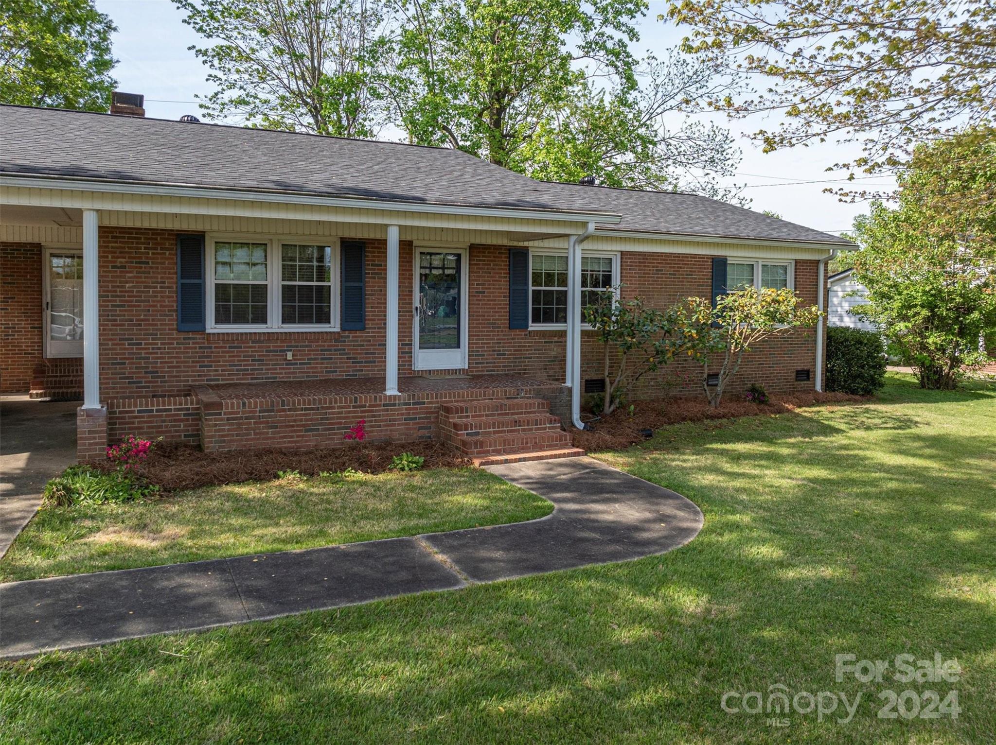 1008 Ranbar Street Cherryville, NC 28021 - Photo 10 of 45 Gallery Image 10