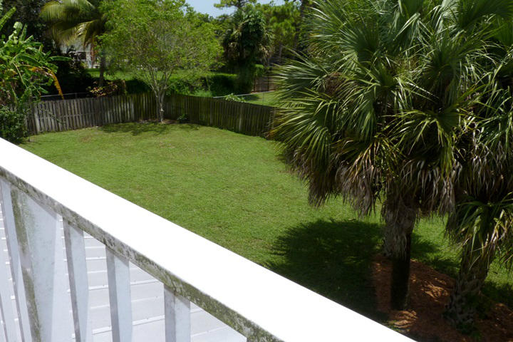 123 Springdale Road Lake Worth, FL 33467 - Photo 36 of 46 BALCONY VIEW
