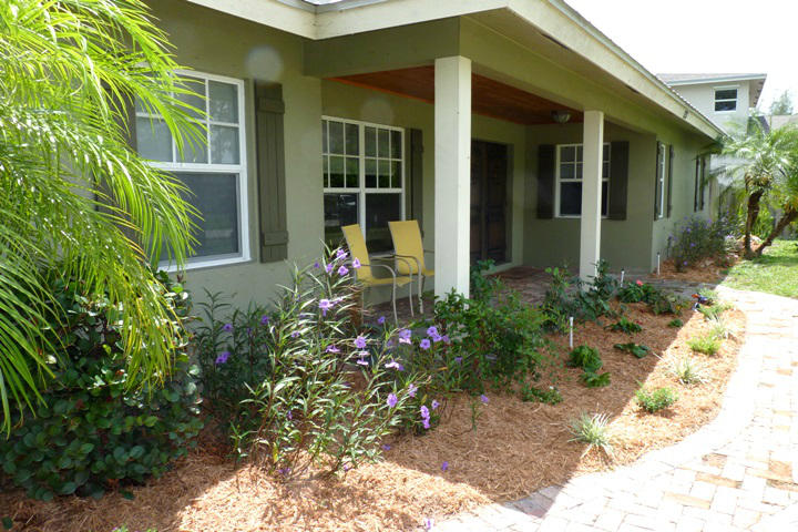 123 Springdale Road Lake Worth, FL 33467 - Photo 5 of 46 FRONT WALK