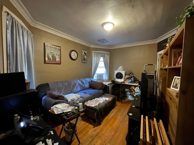 $267,400 | 7846 South Evans Avenue, Chicago, IL 60619