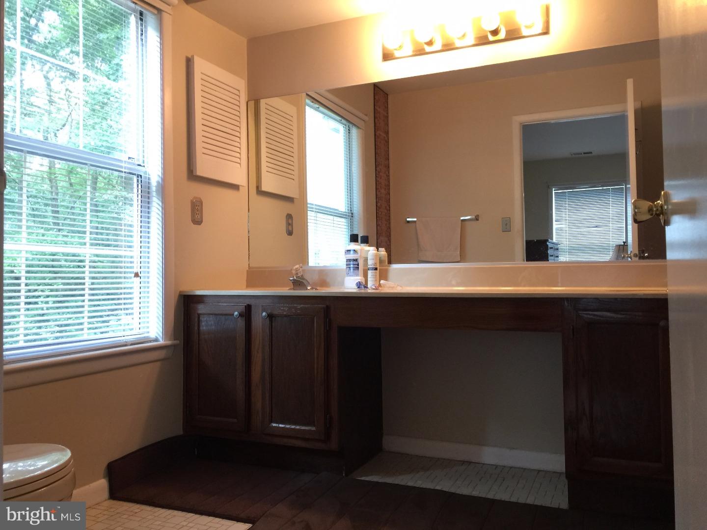 111 Biscayne Court, Unit 1 Princeton, NJ 08540 - Photo 14 of 19 Gallery Image 14