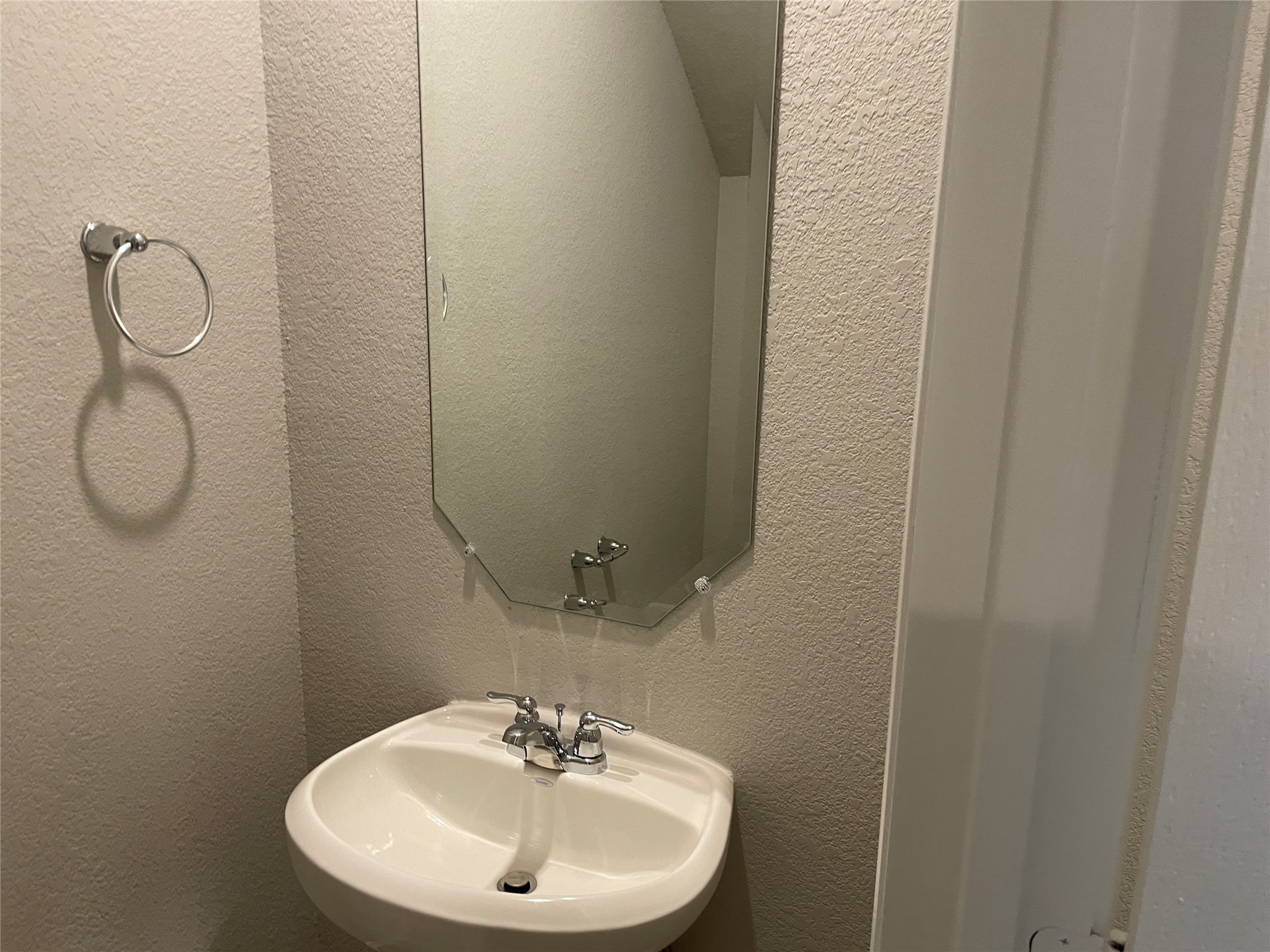 822 Redinger Ridge Drive Houston, TX 77336 - Photo 14 of 21 a bathroom with a sink mirror and vanity