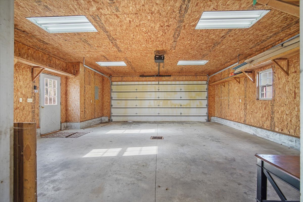 209 North 7th Street Fairbury, IL 61739 - Photo 28 of 35