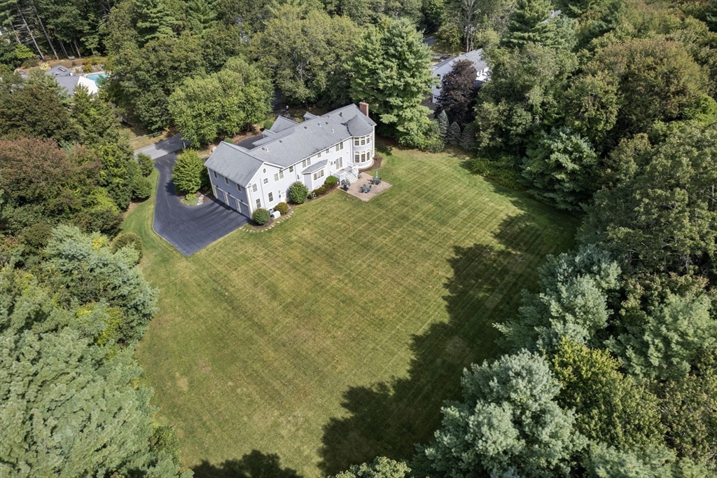 15 Rockport Road Weston, MA 02493 - Photo 20 of 20 a garden view with a seating space