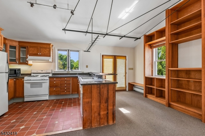 237 North Main Street Lambertville, NJ 08530 - Photo 4 of 18