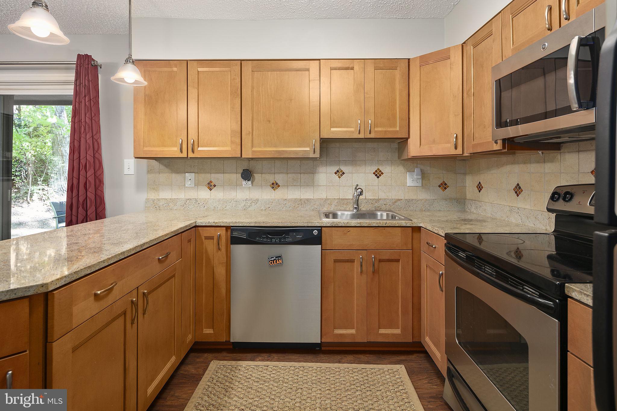 2201 Cartwright Place Reston, VA 20191 - Photo 12 of 46 Gallery Image 12