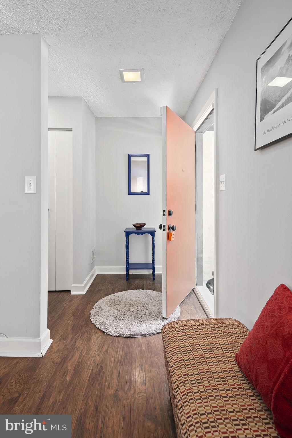 2201 Cartwright Place Reston, VA 20191 - Photo 14 of 46 Gallery Image 14