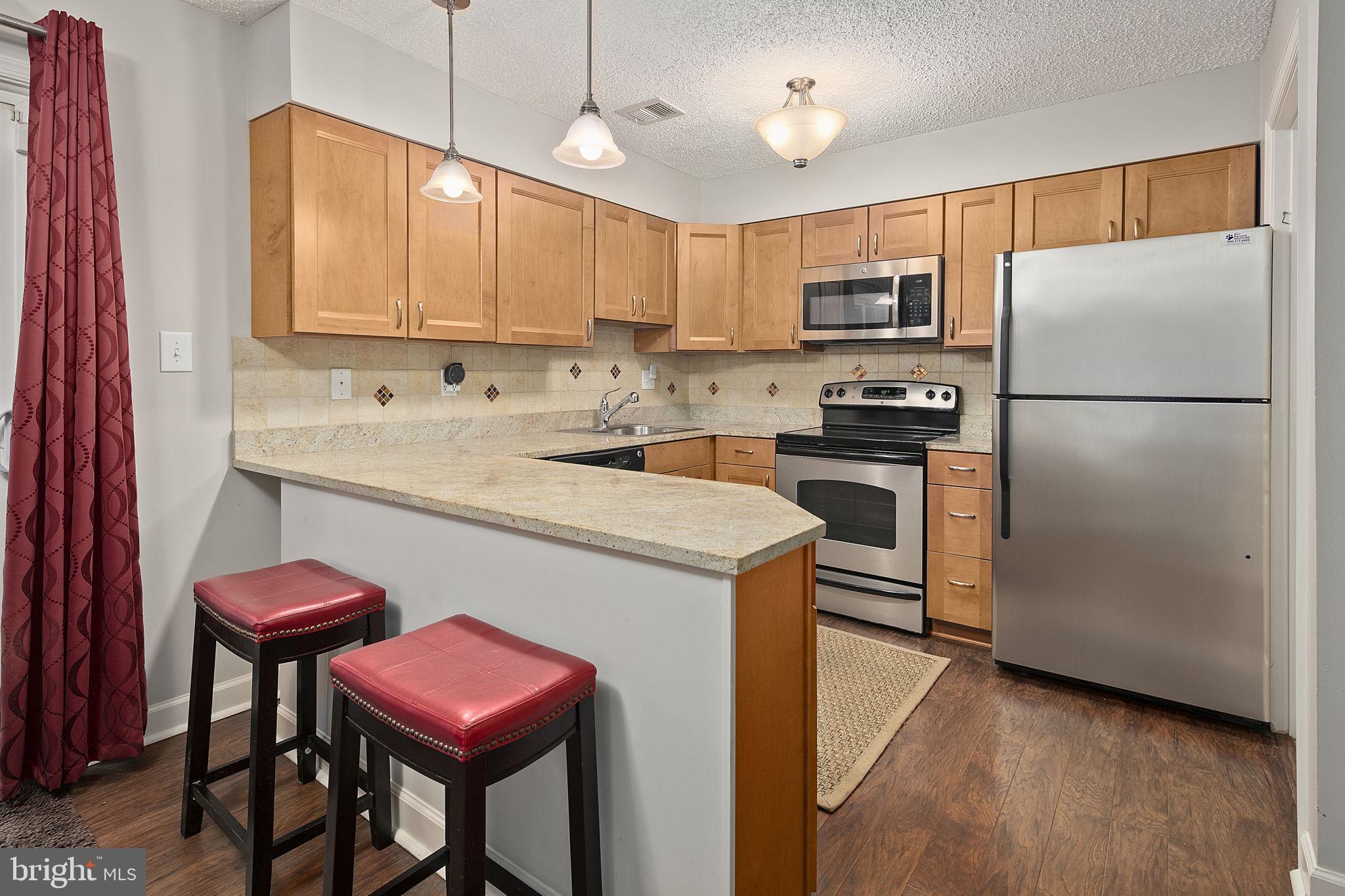 2201 Cartwright Place Reston, VA 20191 - Photo 7 of 46 Gallery Image 7