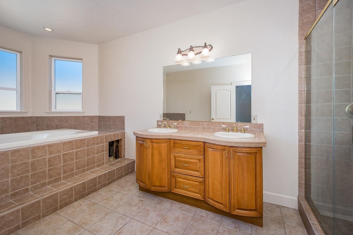 3530 Hunters Ridge Road Klamath Falls, OR 97601 - Photo 9 of 20 Additional Photo