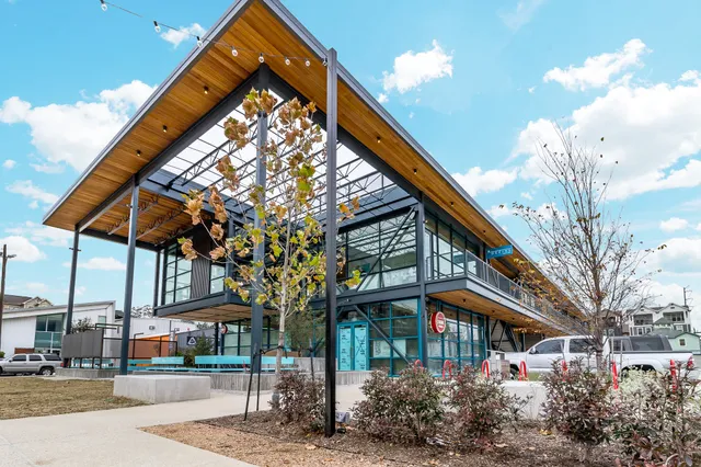 $2,550 | 953 Yale Street, Unit 1, Houston, TX 77008