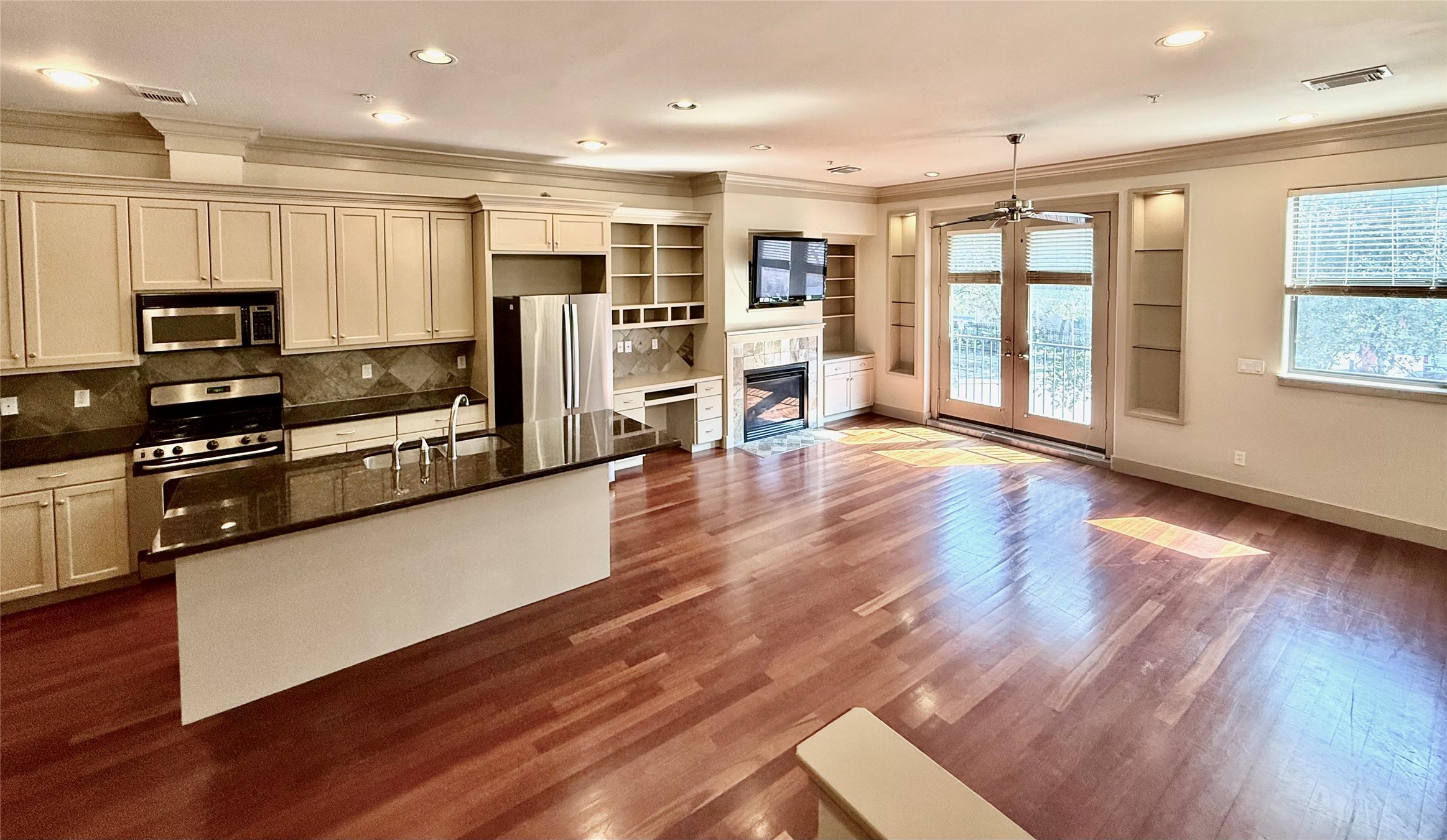 953 Yale Street, Unit 1 Houston, TX 77008 - Photo 10 of 24 Another view of the second floor from the staircase leading to the third floor bedrooms.