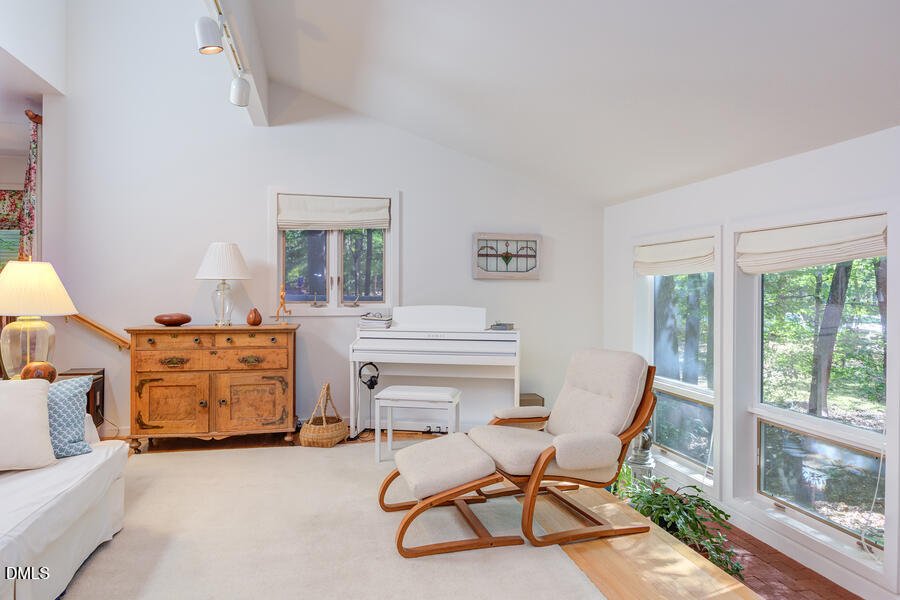 107 A Spring Valley Road Carrboro, NC 27510 - Photo 6 of 37 IMG_8978_79_80