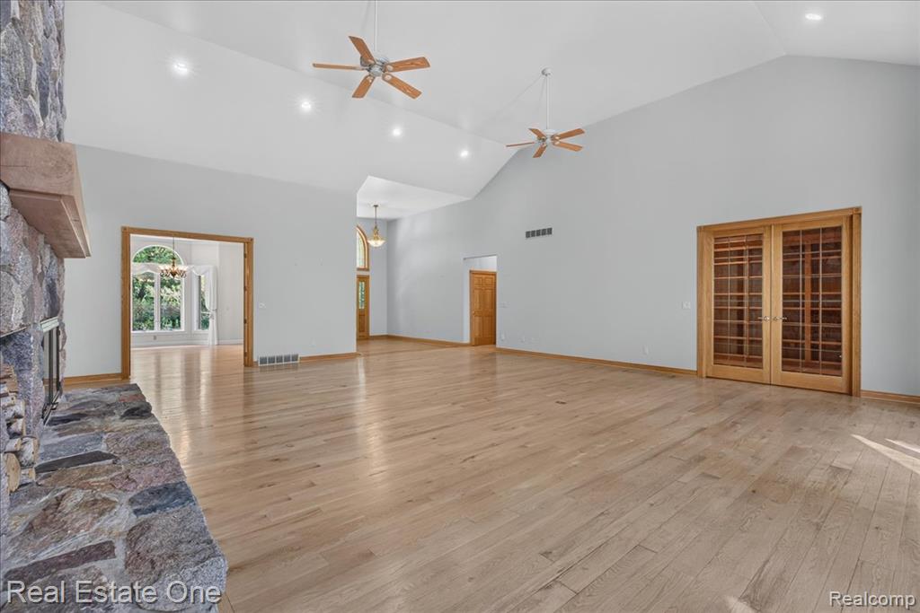 425 Courtney Road Leonard, MI 48367 - Photo 14 of 89 Gallery Image 14