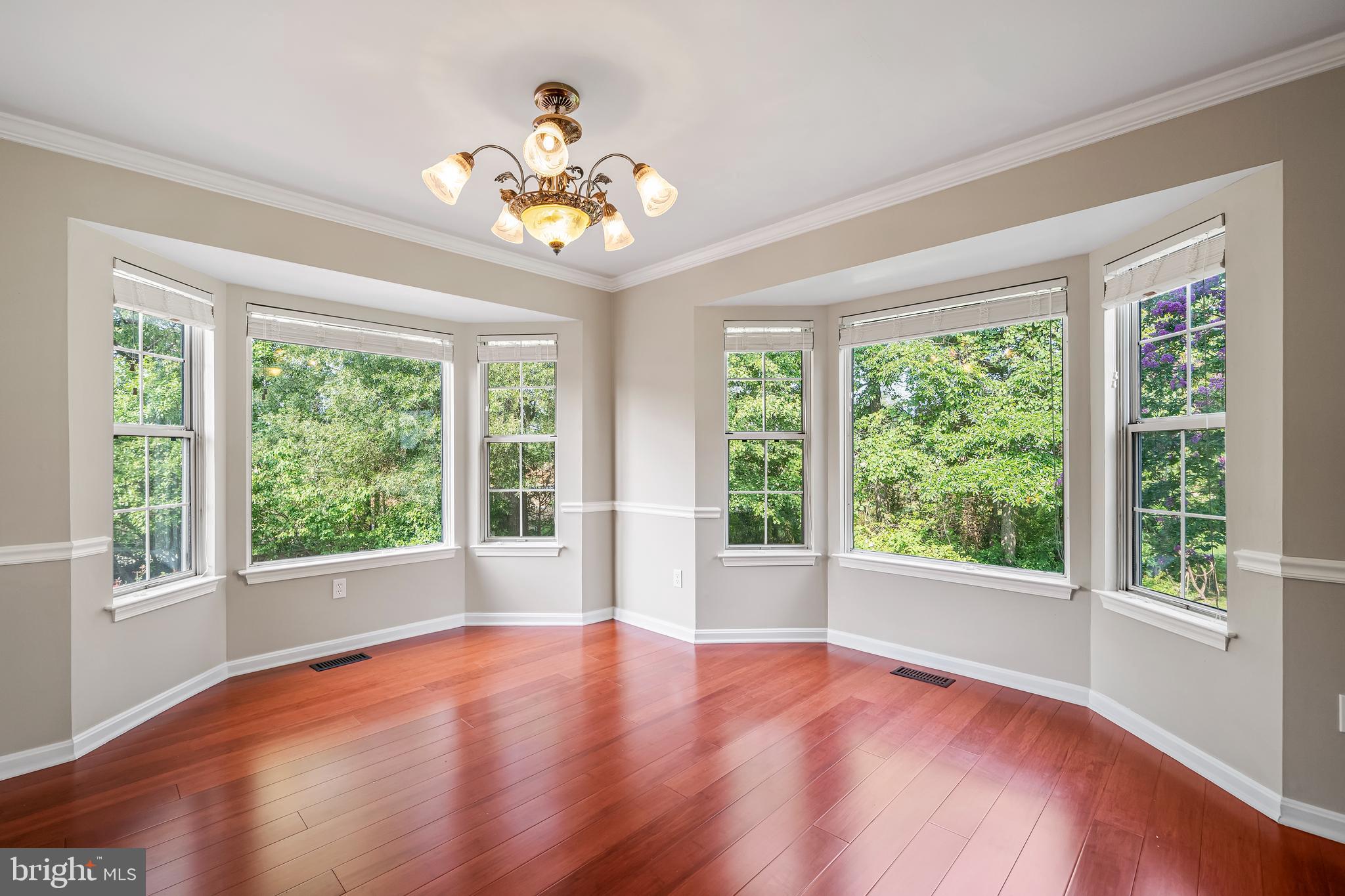 15744 Beau Ridge Drive Woodbridge, VA 22193 - Photo 10 of 56 Gallery Image 10