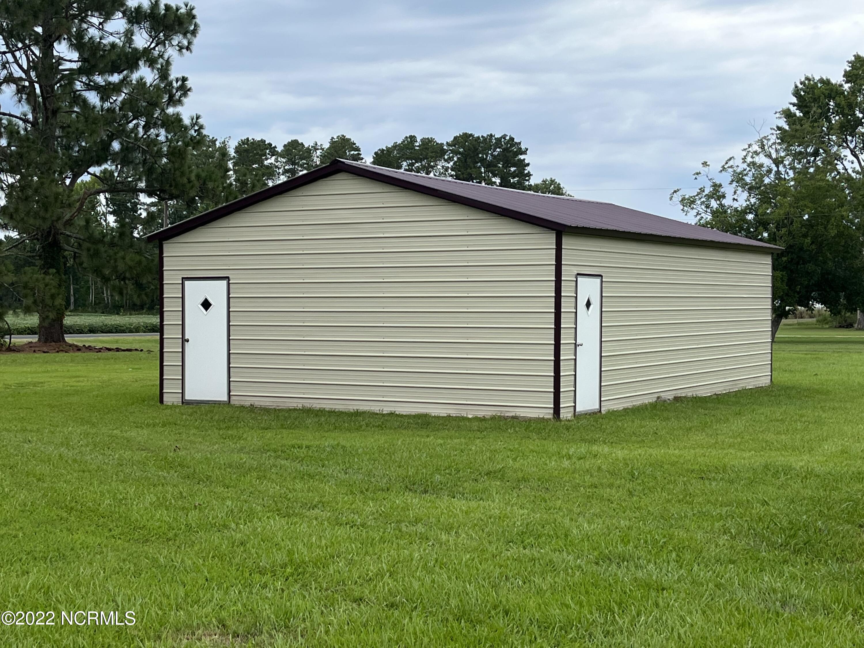 1810 Taylor Road Chocowinity, NC 27817 - Photo 36 of 49 New metal building