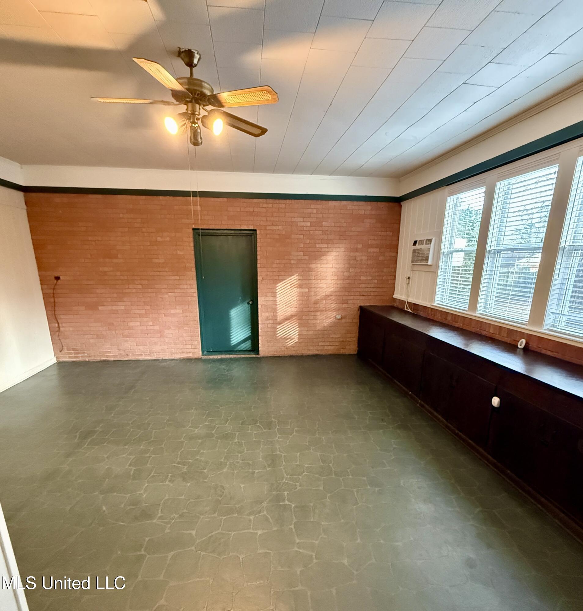 1107 Kraner Lane Brookhaven, MS 39601 - Photo 24 of 46 Bonus Room