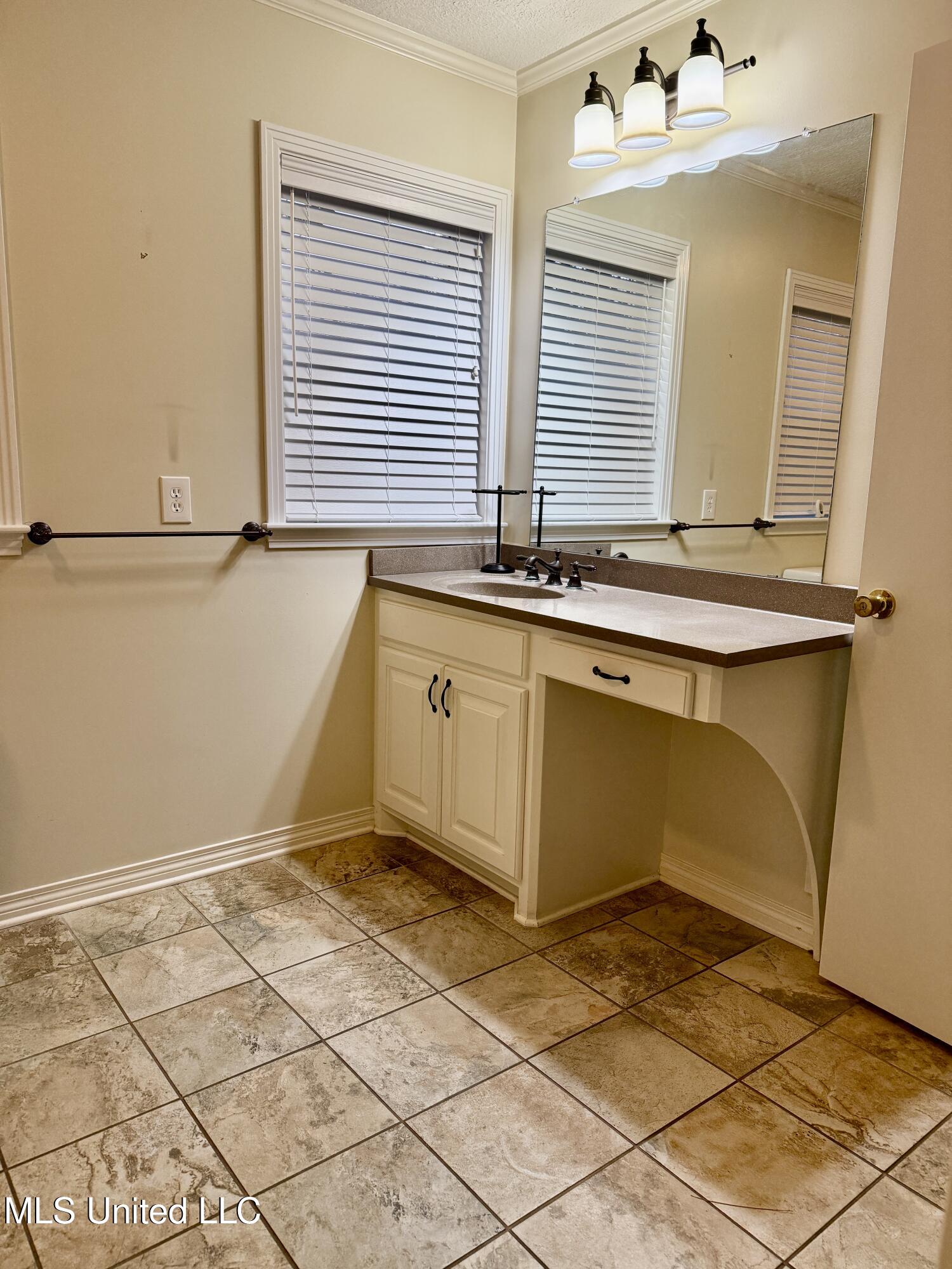 1107 Kraner Lane Brookhaven, MS 39601 - Photo 37 of 46 Hall Bathroom Vanity
