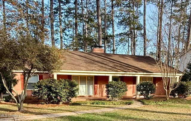 $300,000 | 1107 Kraner Lane, Brookhaven, MS 39601