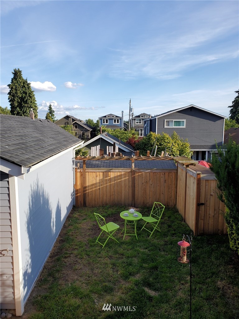 723 North 80th Street Seattle, WA 98103 - Photo 24 of 24 Gallery Image 24