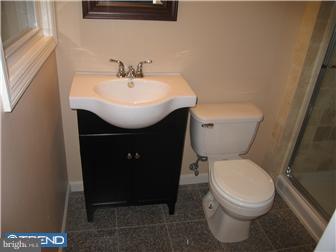 323 Lester Road Springfield, PA 19064 - Photo 6 of 12 Bathroom