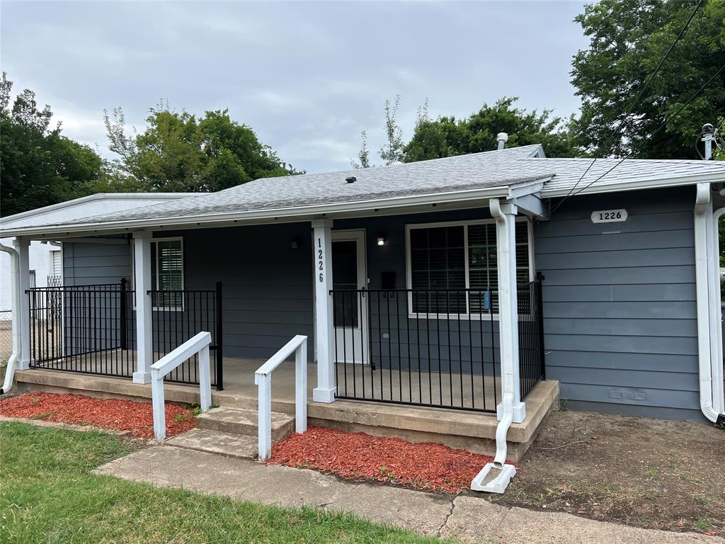 1226 Record Crossing Road Dallas, TX 75235 - Photo 1 of 16