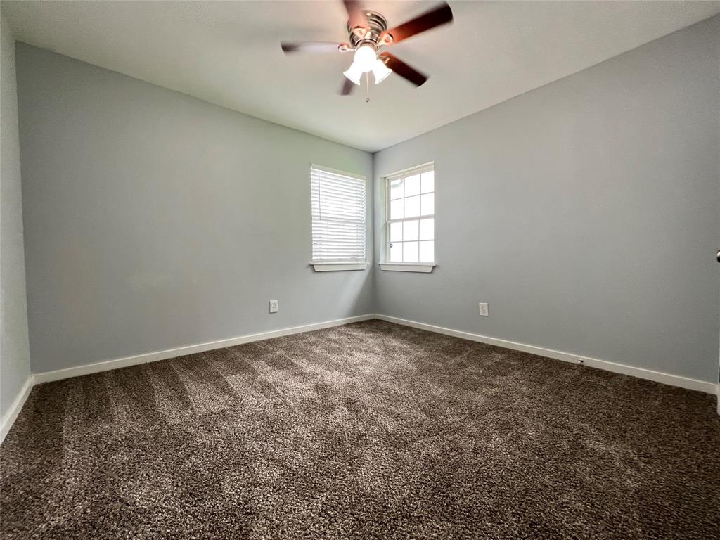 1226 Record Crossing Road Dallas, TX 75235 - Photo 12 of 16