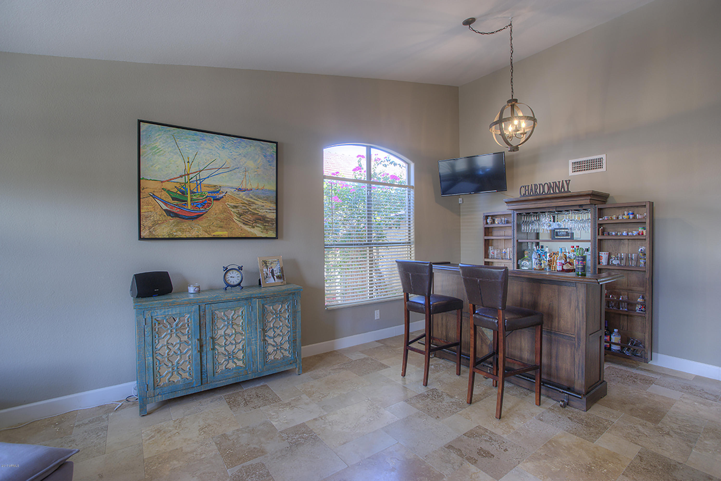 4707 East Swilling Road Phoenix, AZ 85050 - Photo 6 of 18 Great room