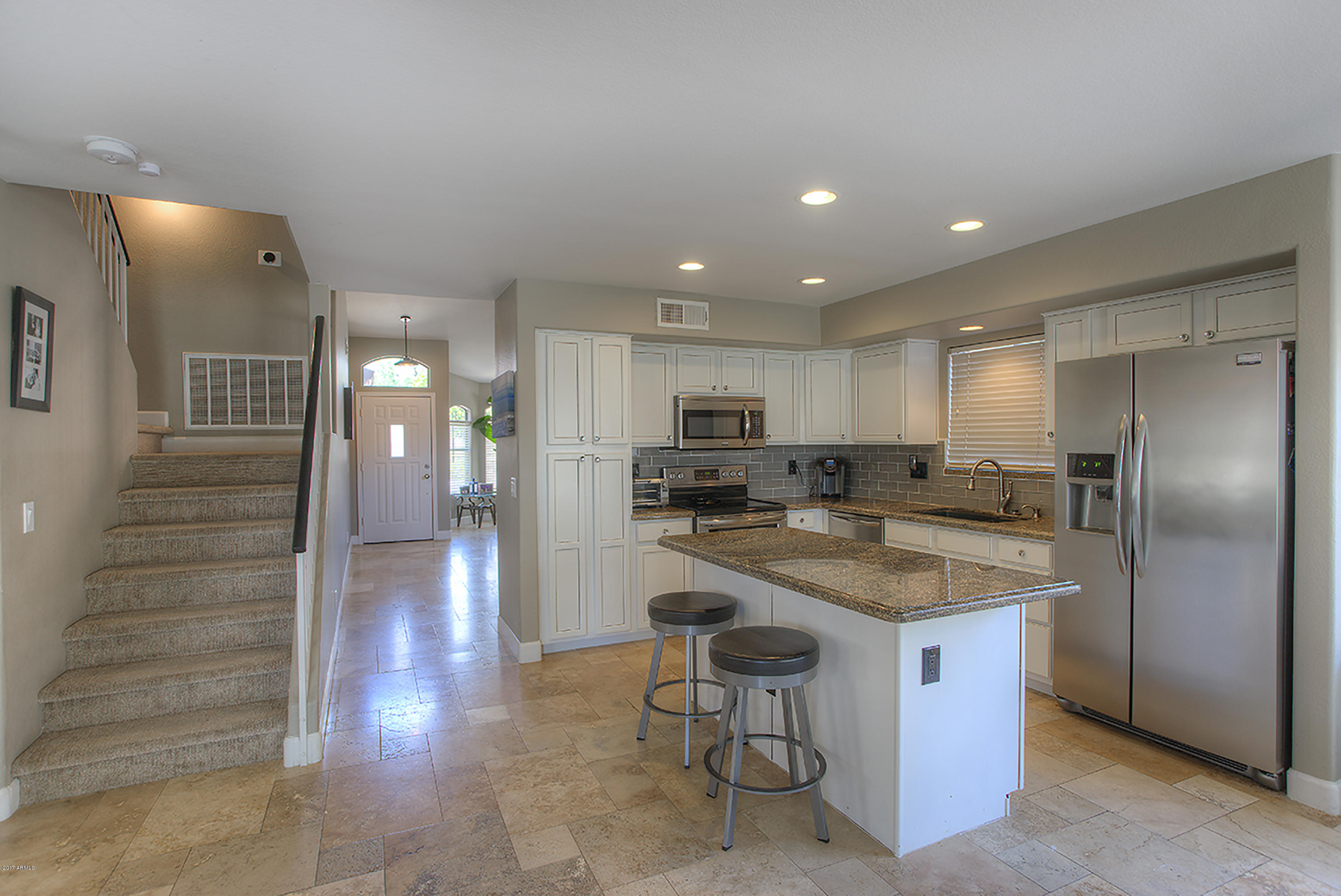 4707 East Swilling Road Phoenix, AZ 85050 - Photo 8 of 18 Kitchen 2