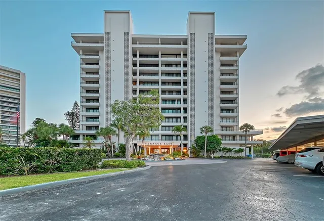 $1,150,000 | 5300 Ocean Boulevard, Unit 202, Sarasota, FL 34242