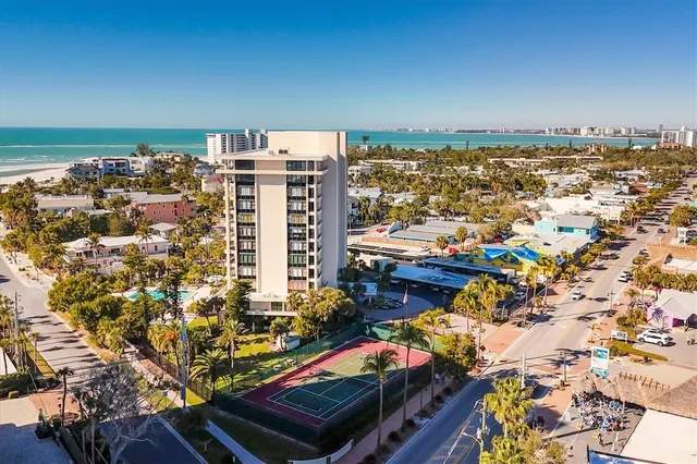 $1,150,000 | 5300 Ocean Boulevard, Unit 202, Sarasota, FL 34242