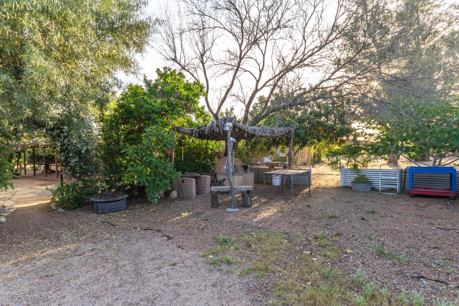 9350 North Shannon Road Tucson, AZ 85742 - Photo 35 of 37