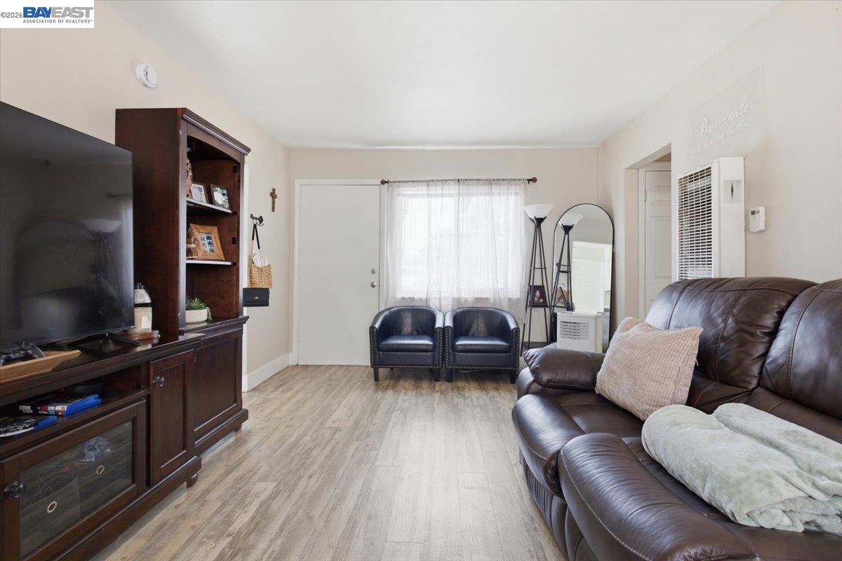 882 West Tennyson Road Hayward, CA 94544 - Photo 29 of 57