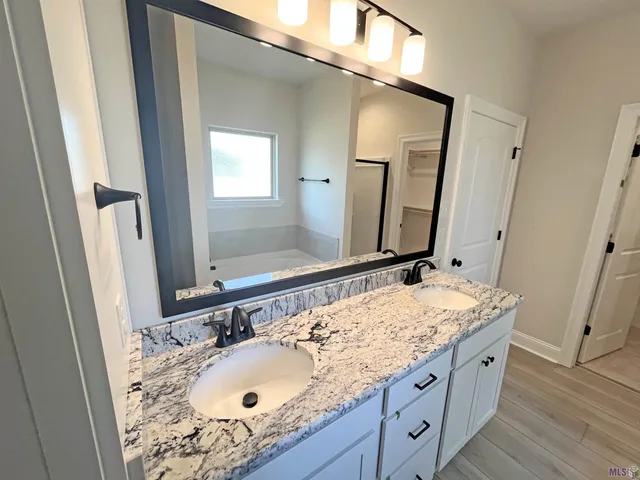 $298,118 | 13116 Hawk Creek Street, Gonzales, LA 70737