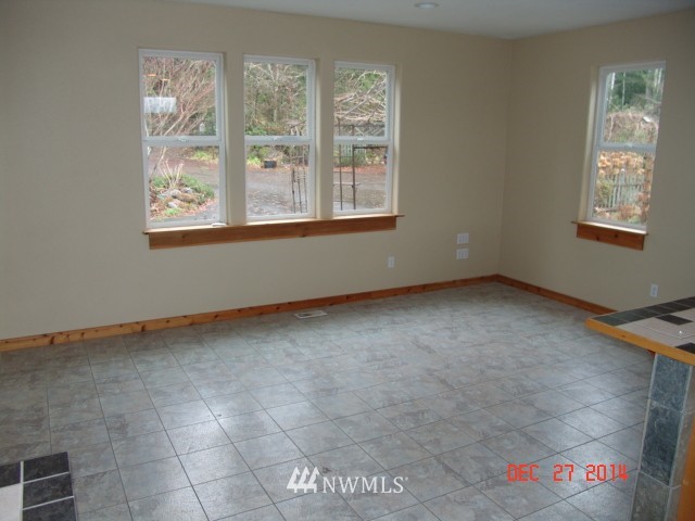 4363 Southeast Nelson Road Olalla, WA 98359 - Photo 14 of 25 Gallery Image 14