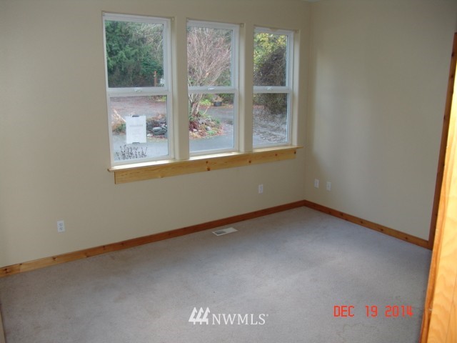 4363 Southeast Nelson Road Olalla, WA 98359 - Photo 15 of 25 Gallery Image 15