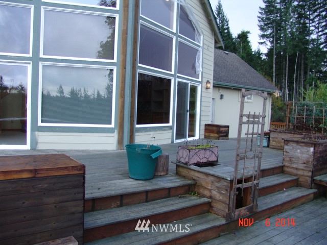 4363 Southeast Nelson Road Olalla, WA 98359 - Photo 5 of 25 Gallery Image 5